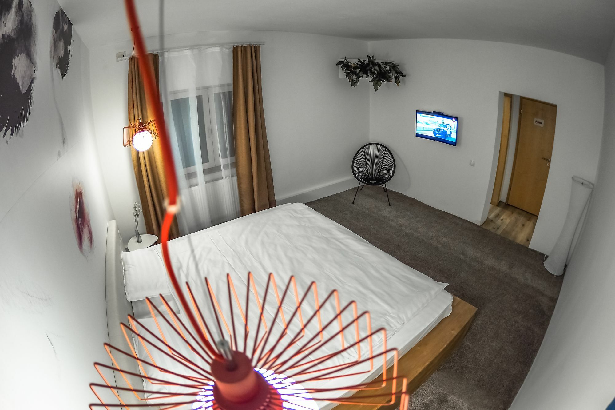 Shard Boutique Hotel Braşov Extérieur photo